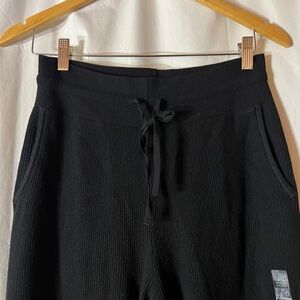 Uniqlo Black Ribbed lounge pants